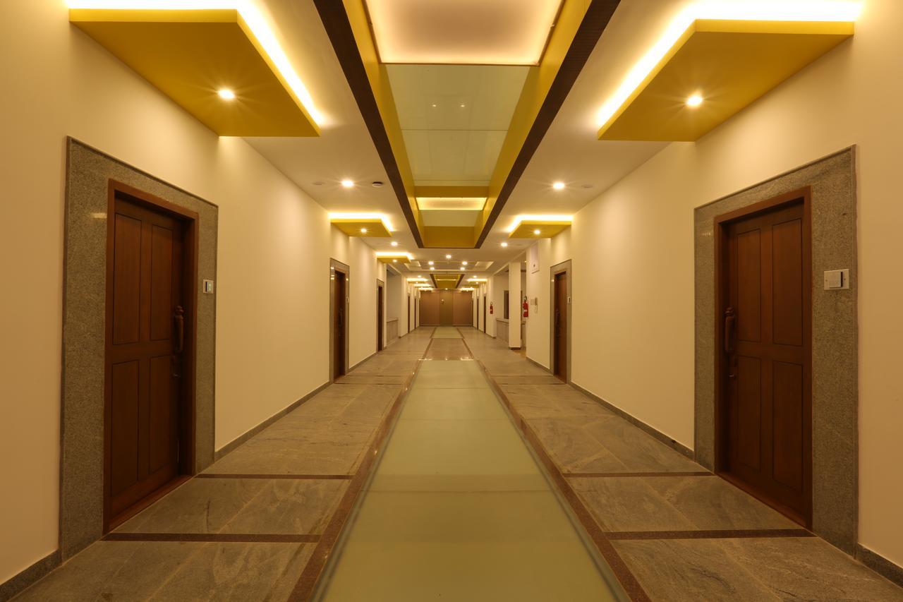 Mayapuri Amira Kumbakonam Buitenkant foto