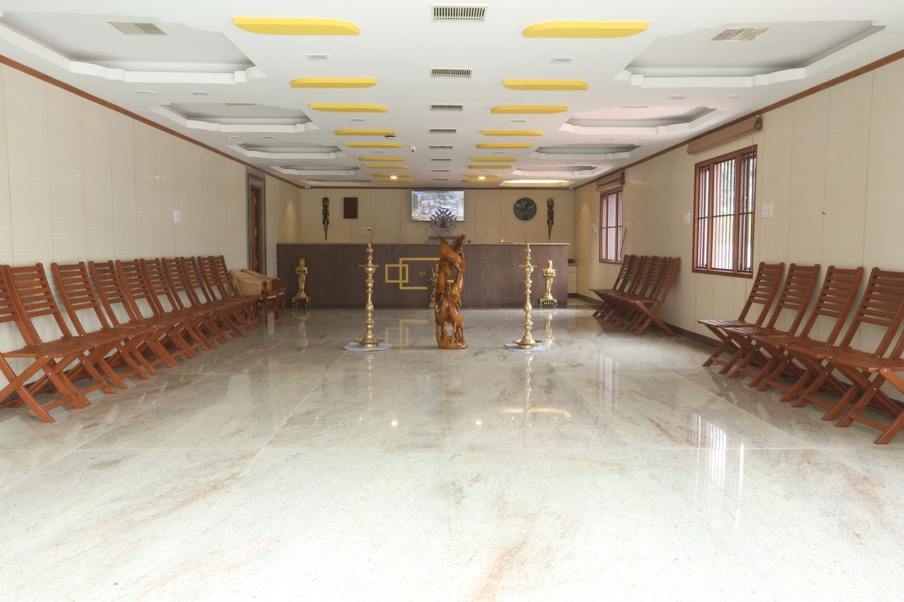 Mayapuri Amira Kumbakonam Buitenkant foto