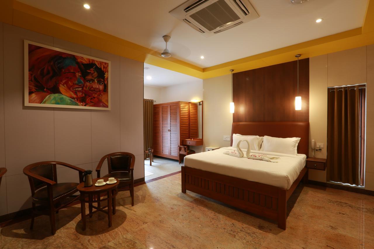 Mayapuri Amira Kumbakonam Buitenkant foto